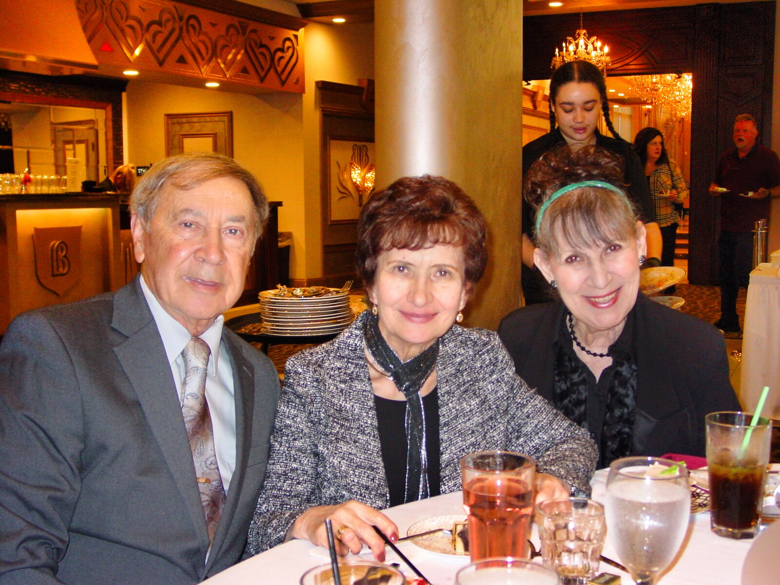 ./Gallery/2025 Legends Live Dinner Show/DSC00591.jpg